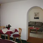 Frühstückspension Zimmervermietung Babsy 4*