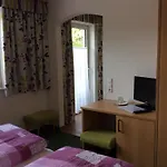 Zimmervermietung Babsy Frühstückspension Zell am See