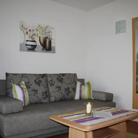Bed and Breakfast Zimmervermietung Babsy 2*