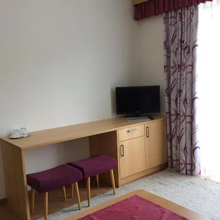 Zimmervermietung Babsy Alojamento de Acomodação e Pequeno-almoço