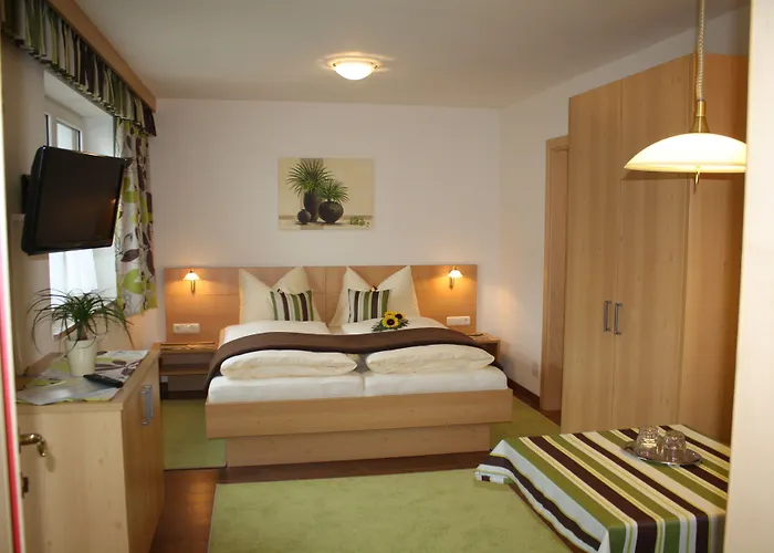 Frühstückspension Zimmervermietung Babsy 4*